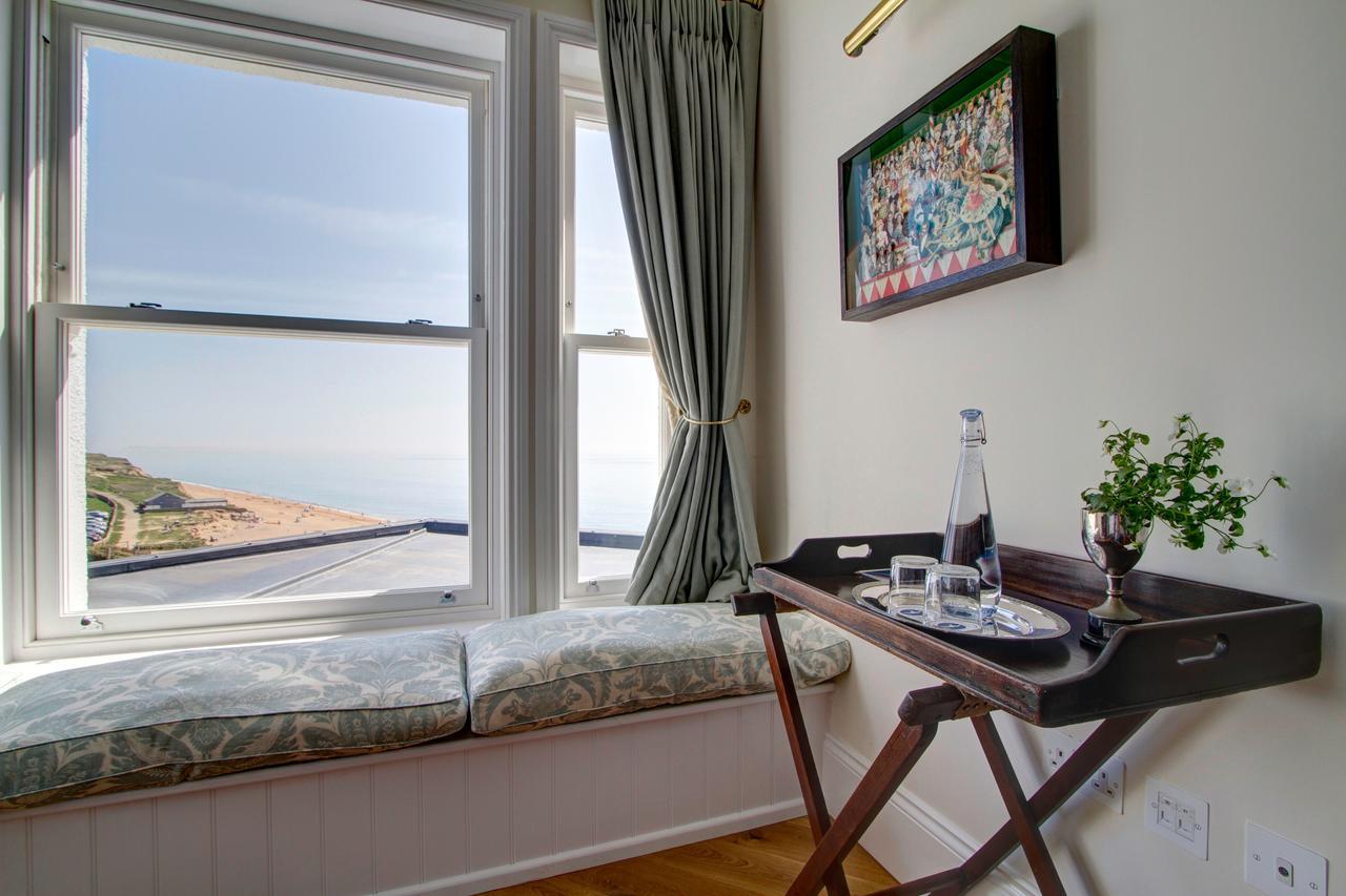 Отель The Seaside Boarding House Бертон Брадсток Экстерьер фото